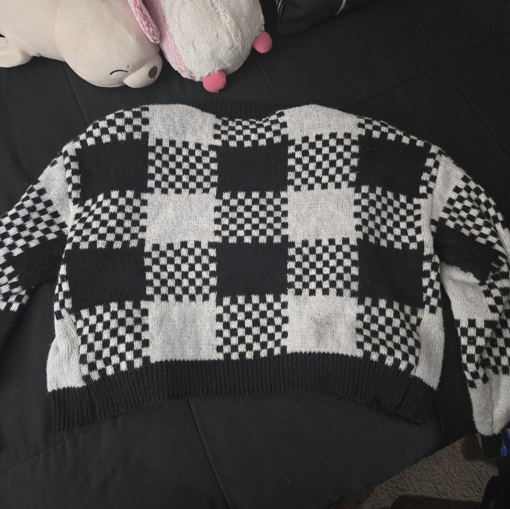 Almost Famous Monochrome Knit Cardigan - Picture 2 of 3